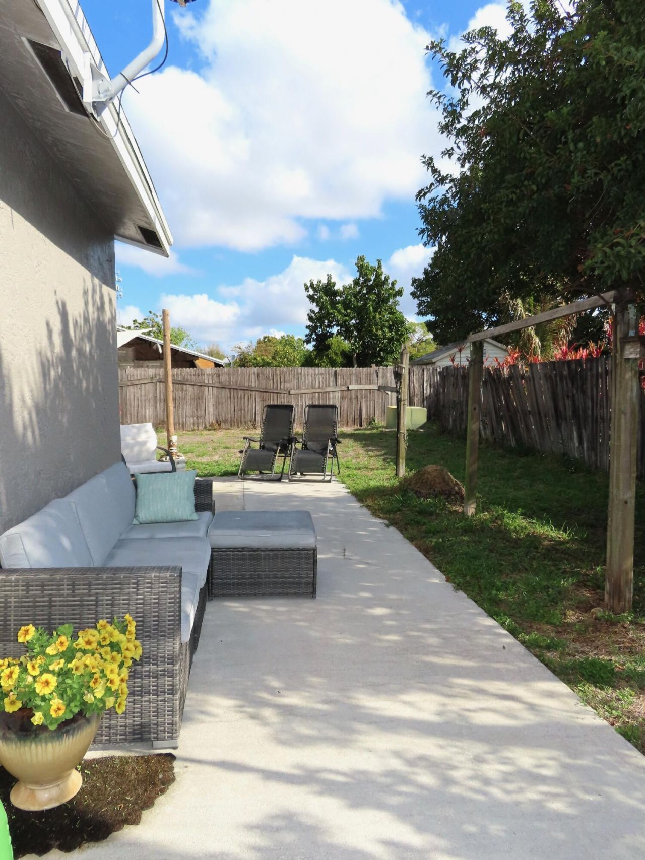 10089 Pinafore Lane, Royal Palm Beach, FL 33411 Photo