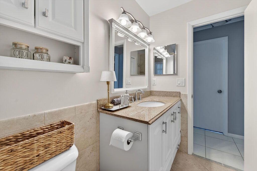 1353 SW Gastador Avenue, Port Saint Lucie, FL 34953 Photo