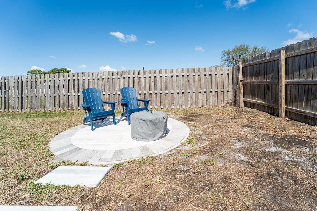 1353 SW Gastador Avenue, Port Saint Lucie, FL 34953 Photo