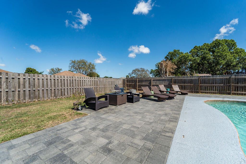 1353 SW Gastador Avenue, Port Saint Lucie, FL 34953 Photo