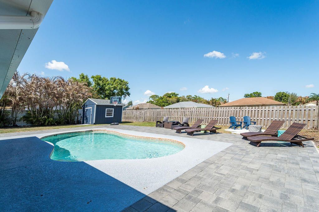 1353 SW Gastador Avenue, Port Saint Lucie, FL 34953 Photo