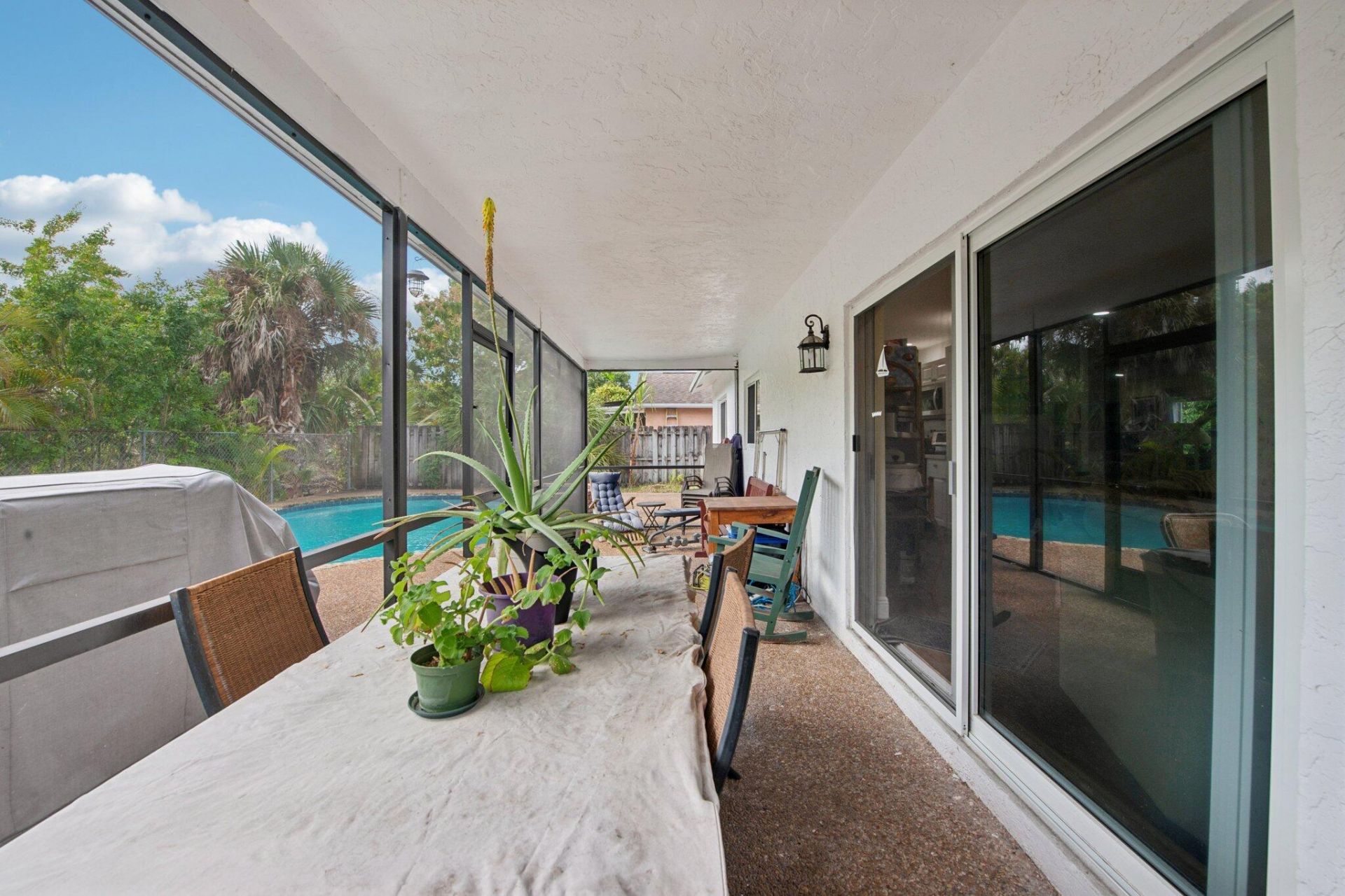 8404 SW 20th Street, North Lauderdale, FL 33068 Photo