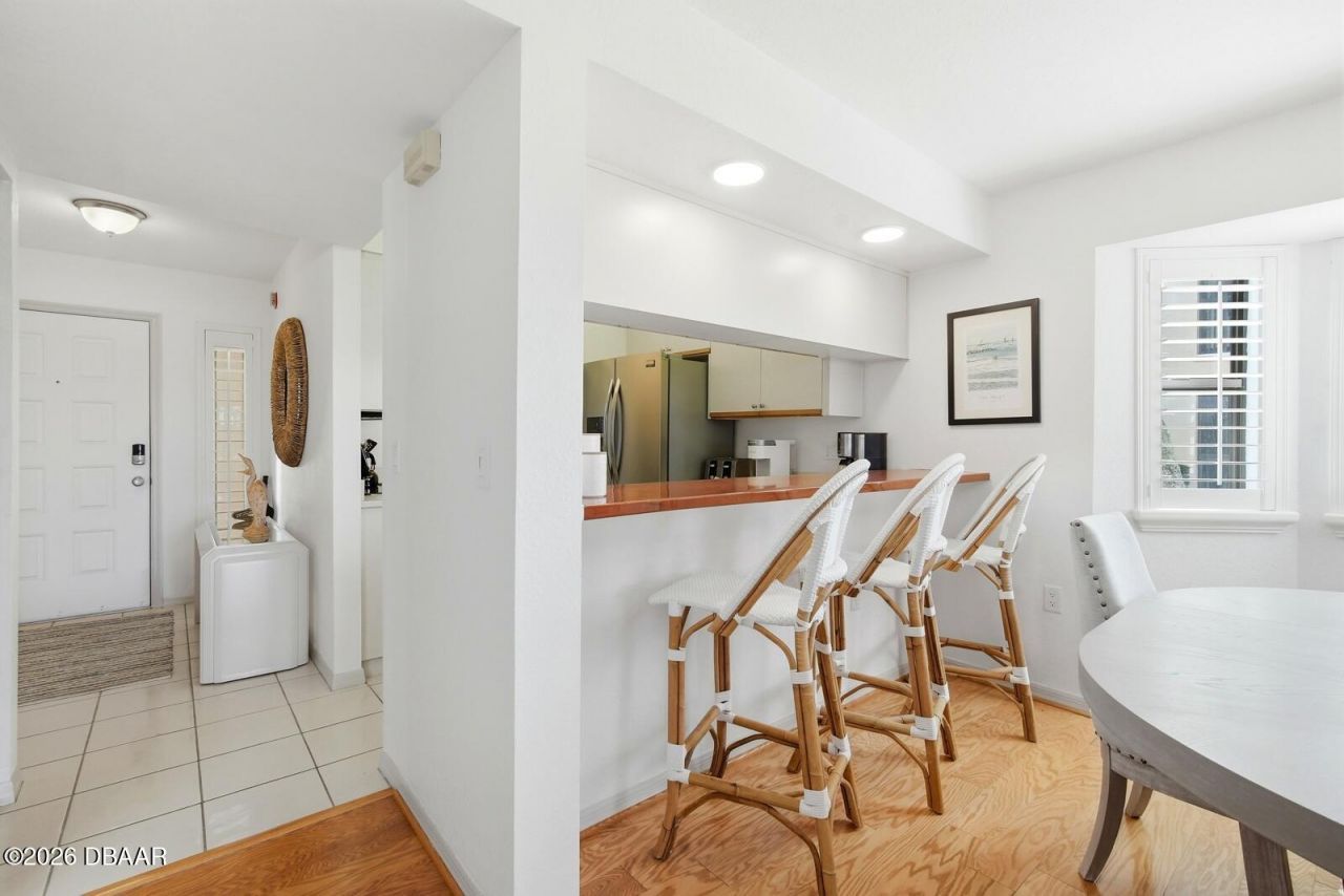 460 Bouchelle Drive, Unit 101, New Smyrna Beach, FL 32169 Photo