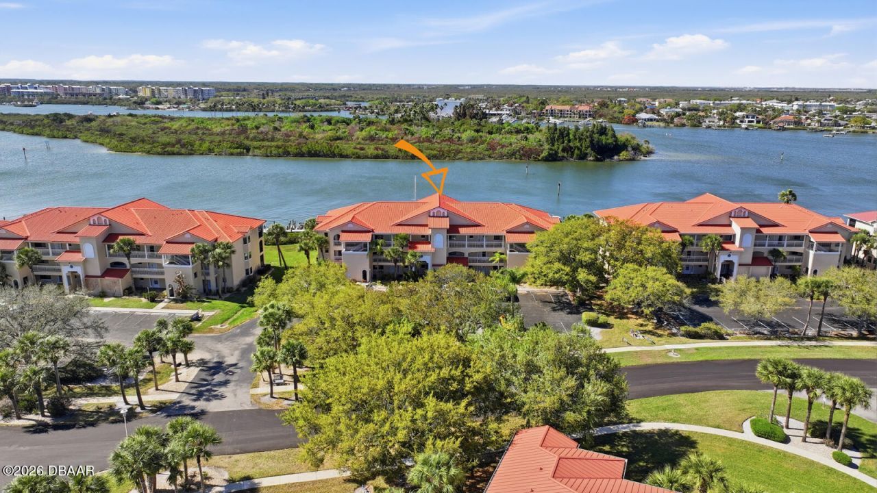 460 Bouchelle Drive, Unit 101, New Smyrna Beach, FL 32169 Photo