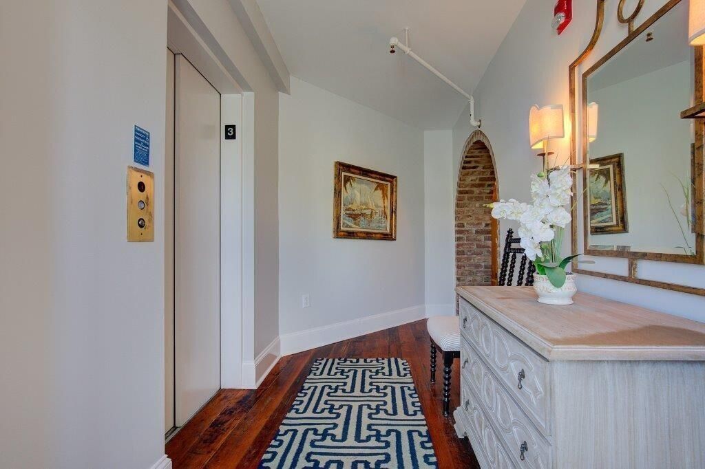 235 Meeting Street  Photo 11