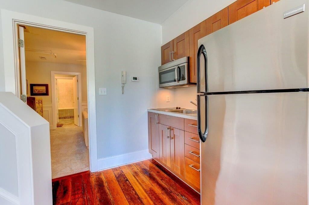 235 Meeting Street  Photo 20