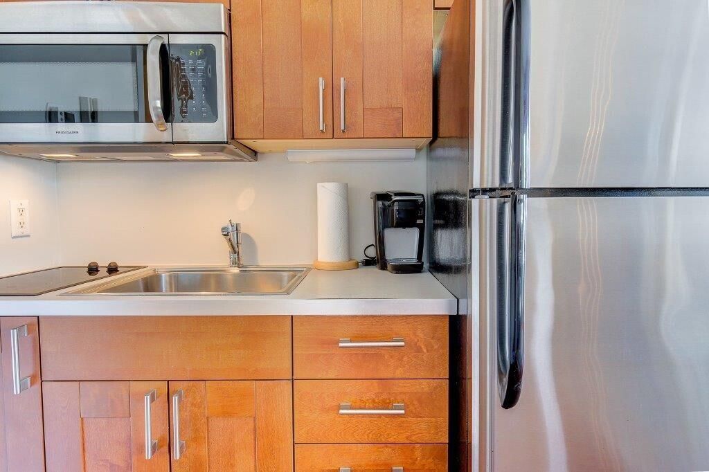 235 Meeting Street  Photo 21