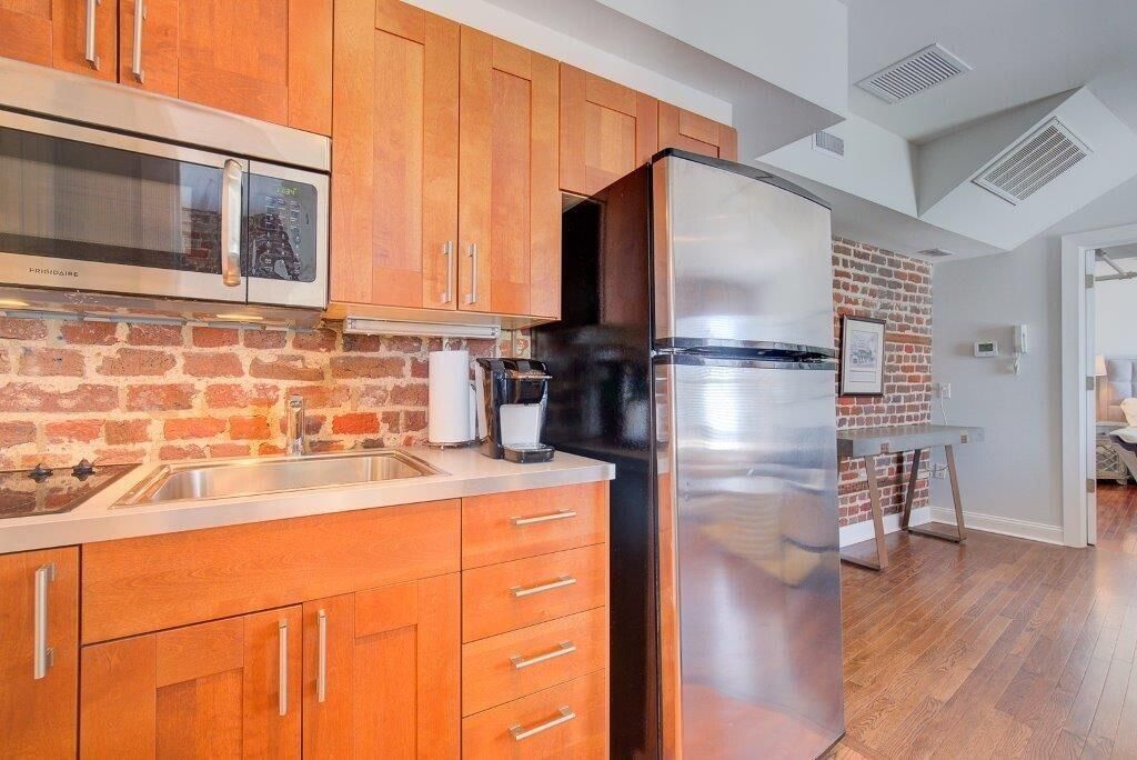 235 Meeting Street  Photo 35