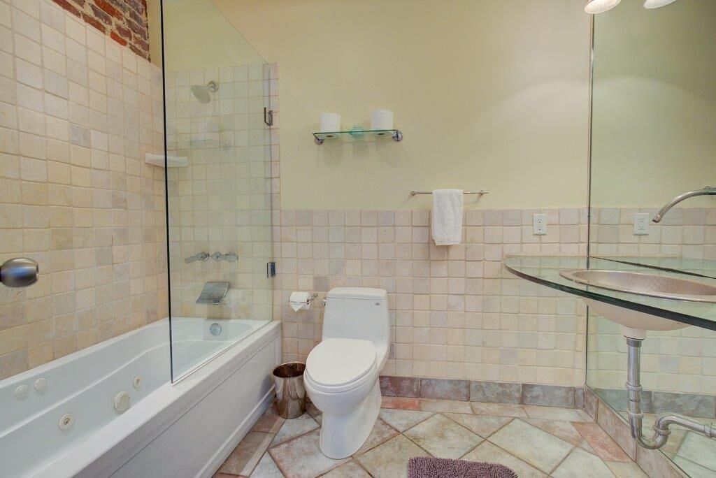 235 Meeting Street  Photo 36