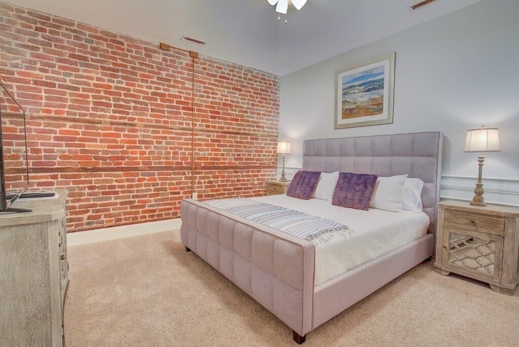 235 Meeting Street  Photo 8