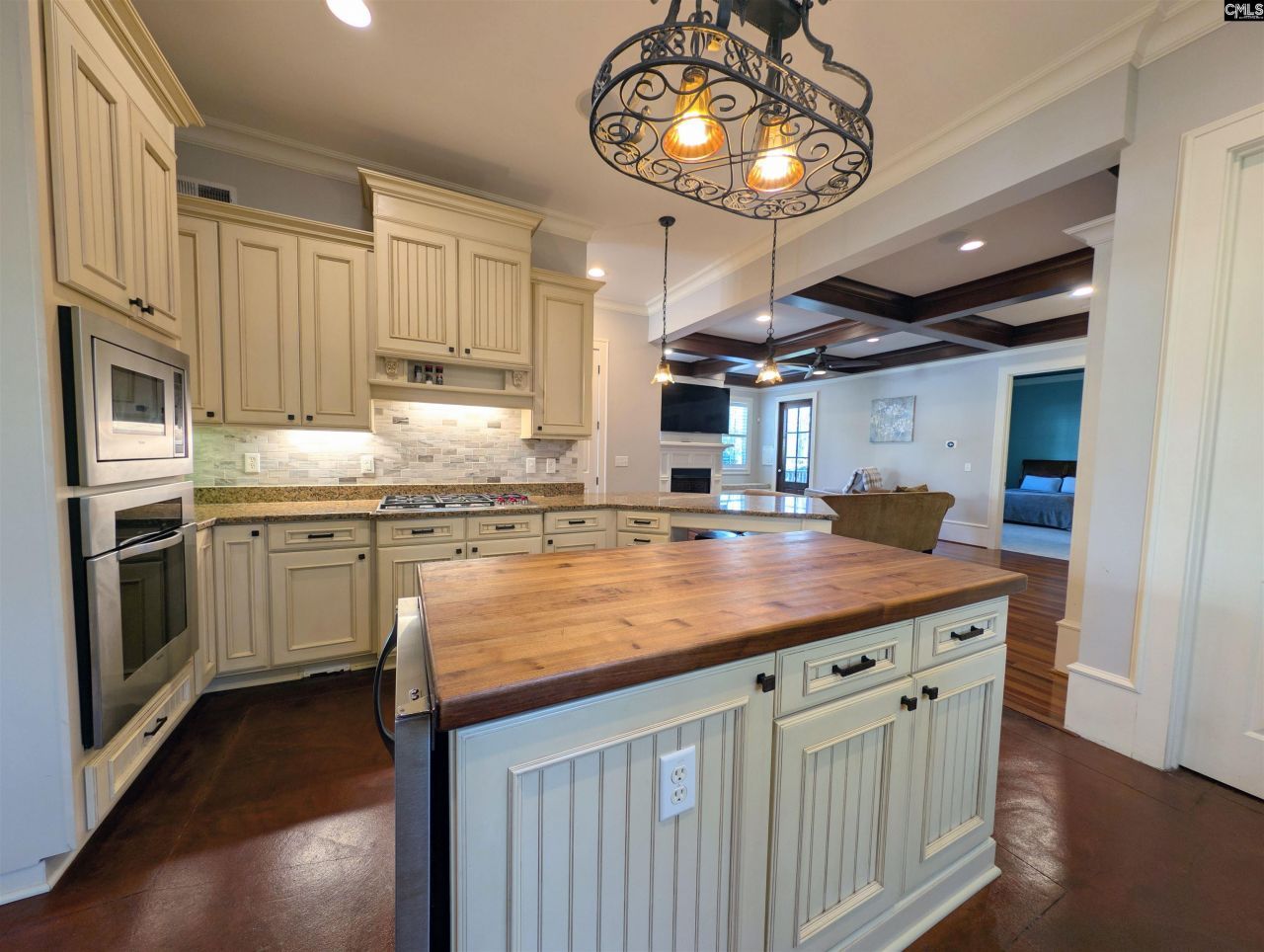 51 Veranda Lane Photo 11