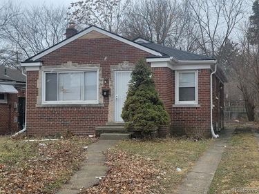 15410 Fairmount Drive, Detroit, MI 48205