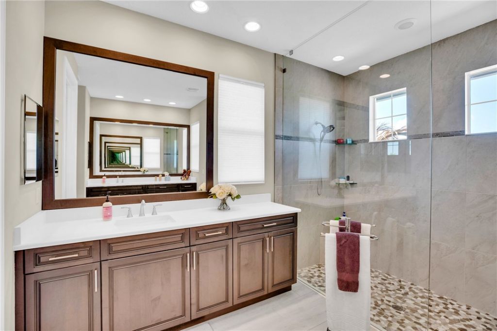 105 Night Hawk Way, Sebastian, FL 32958 Photo