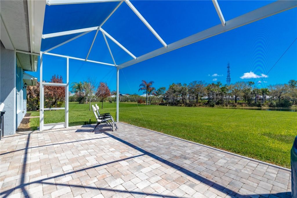 105 Night Hawk Way, Sebastian, FL 32958 Photo