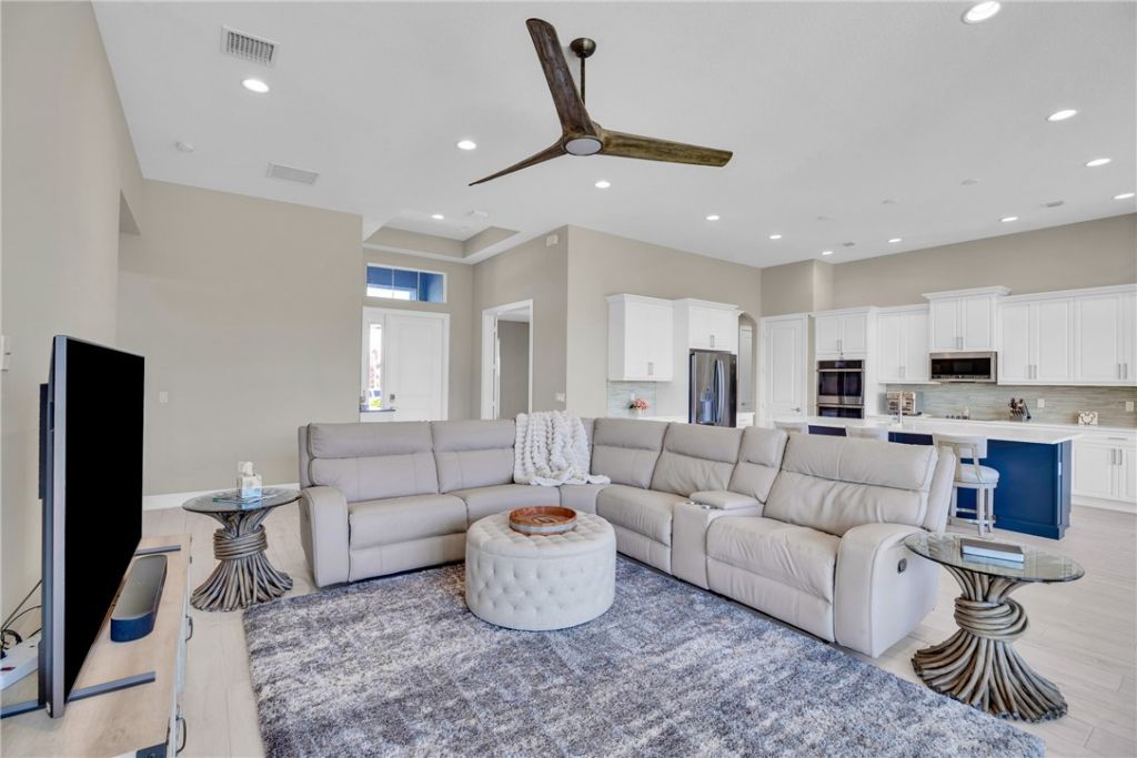 105 Night Hawk Way, Sebastian, FL 32958 Photo