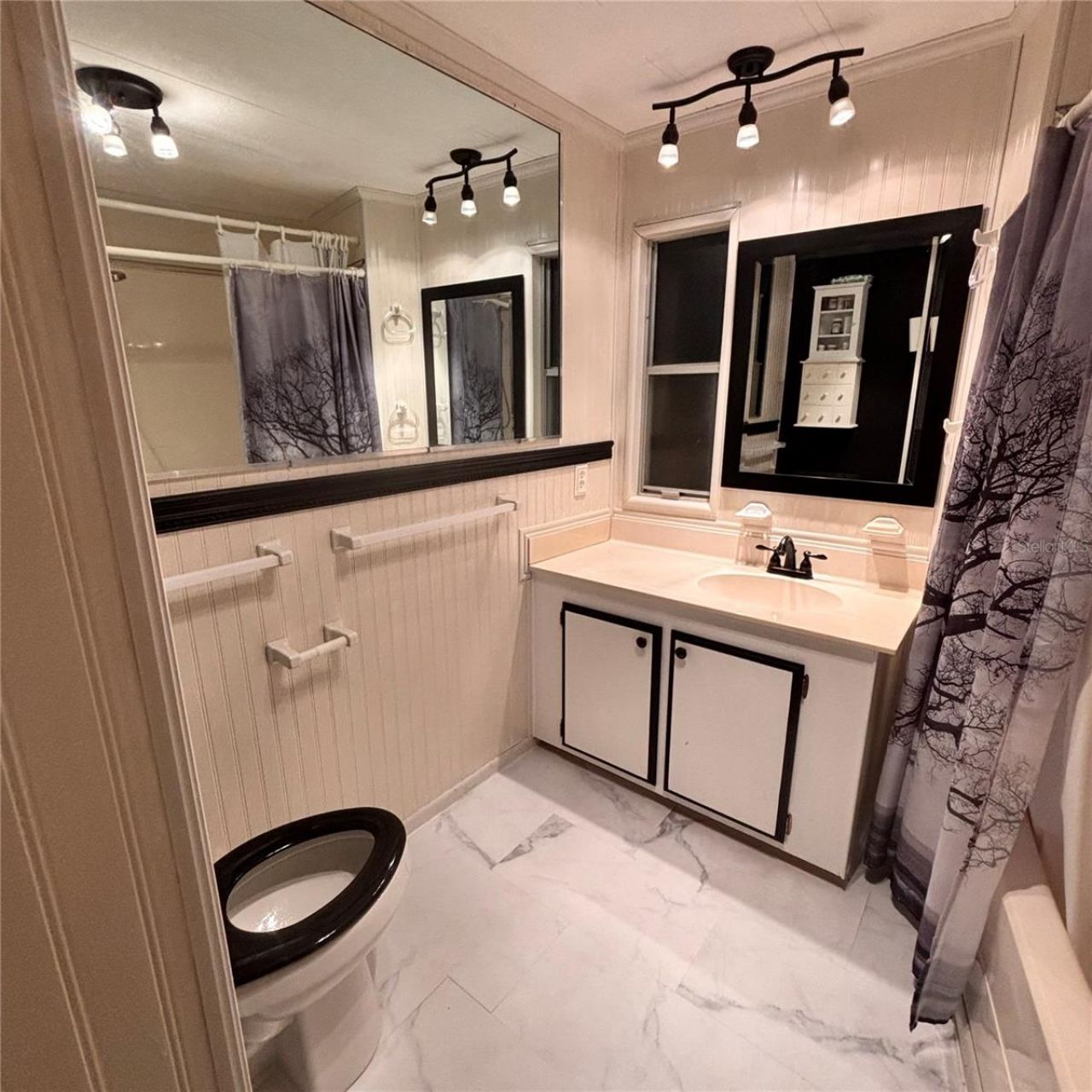 6710 36th Avenue E, Unit 111, Palmetto, FL 34221 Photo