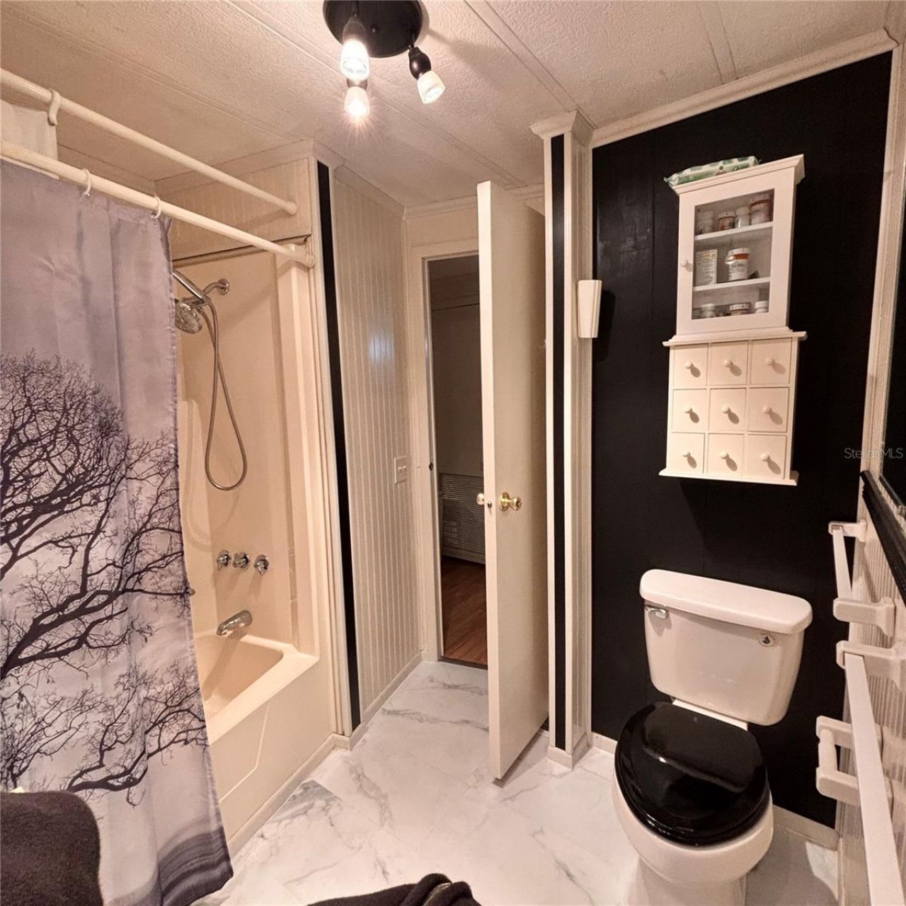 6710 36th Avenue E, Unit 111, Palmetto, FL 34221 Photo