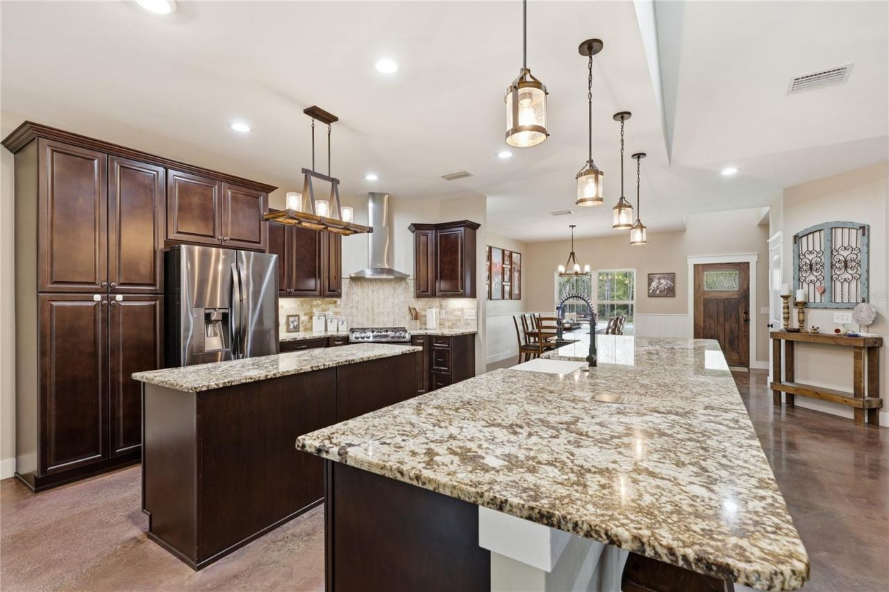 357 SW Conestoga Way, Fort White, FL 32038 Photo