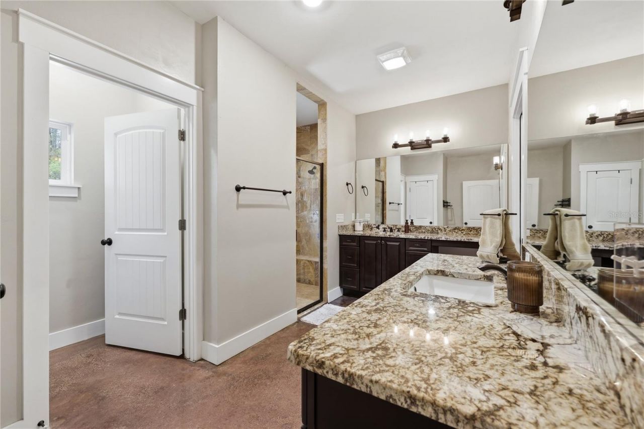 357 SW Conestoga Way, Fort White, FL 32038 Photo