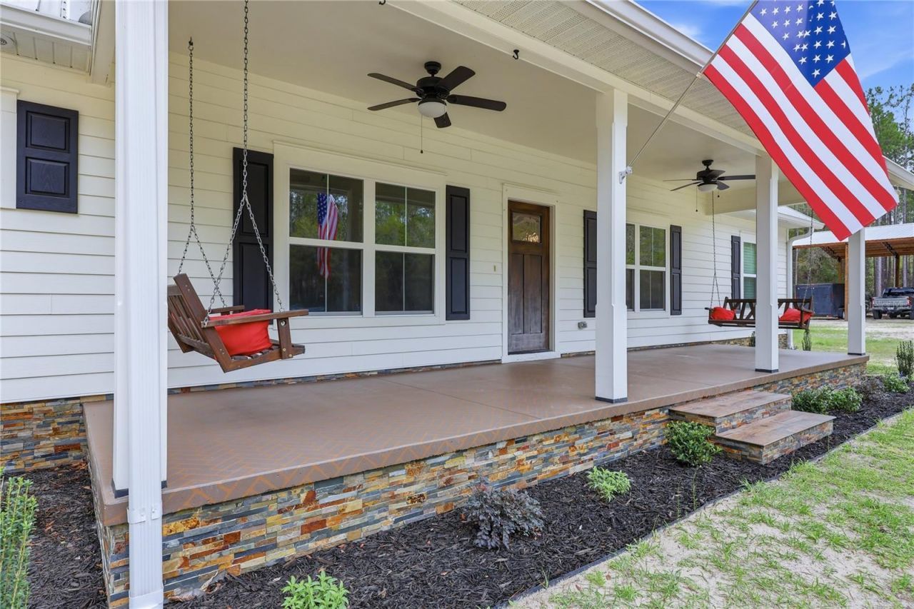 357 SW Conestoga Way, Fort White, FL 32038 Photo