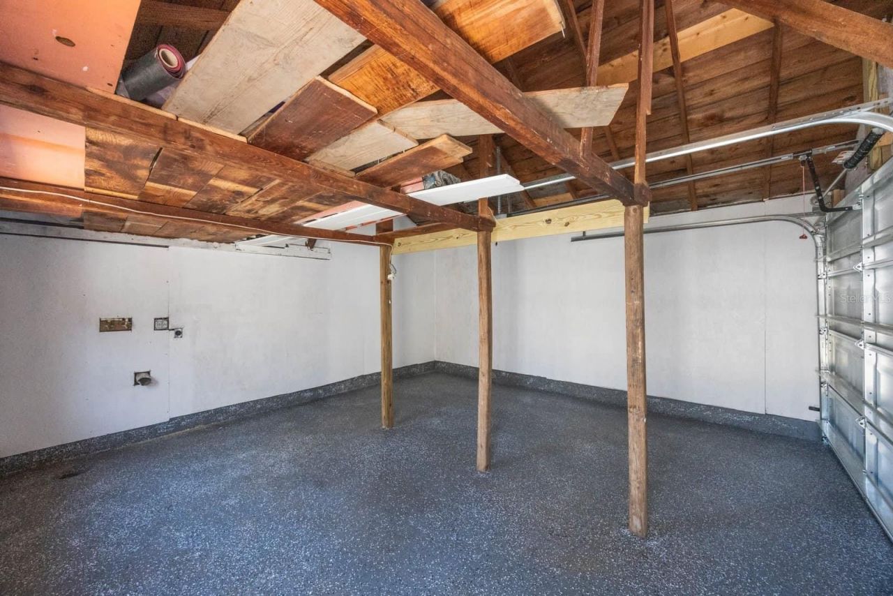 1160 36th Avenue N, Saint Petersburg, FL 33704 Photo