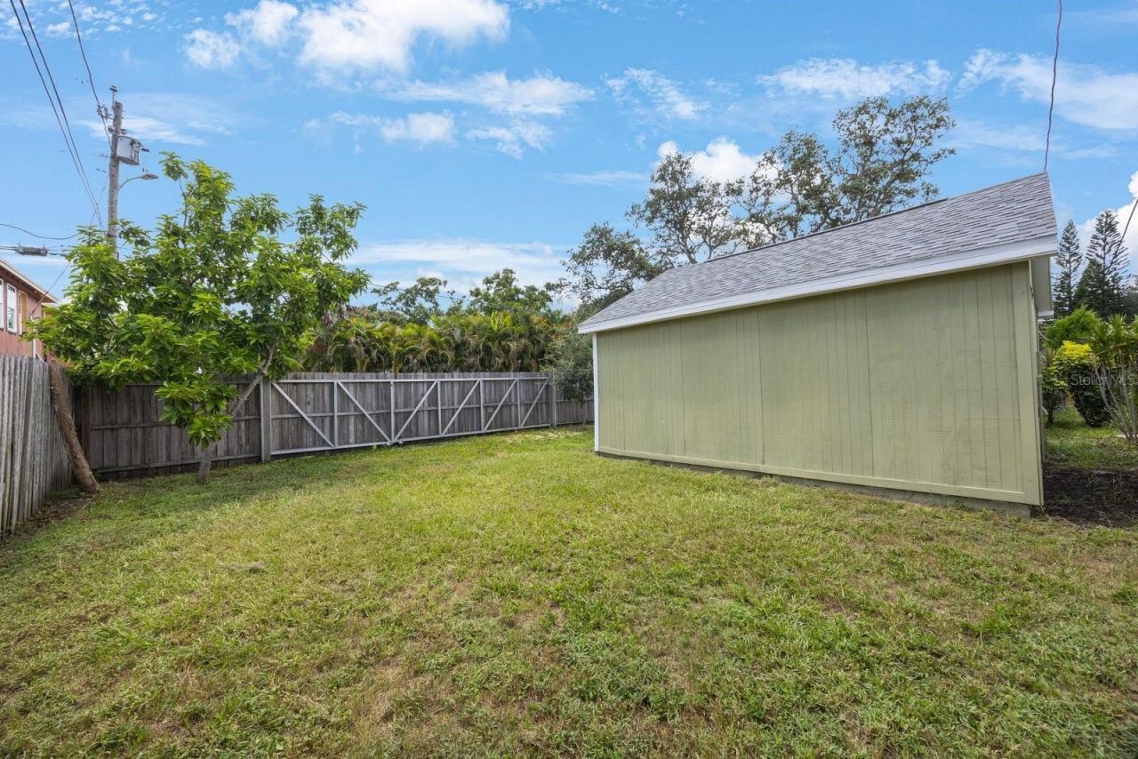 1160 36th Avenue N, Saint Petersburg, FL 33704 Photo