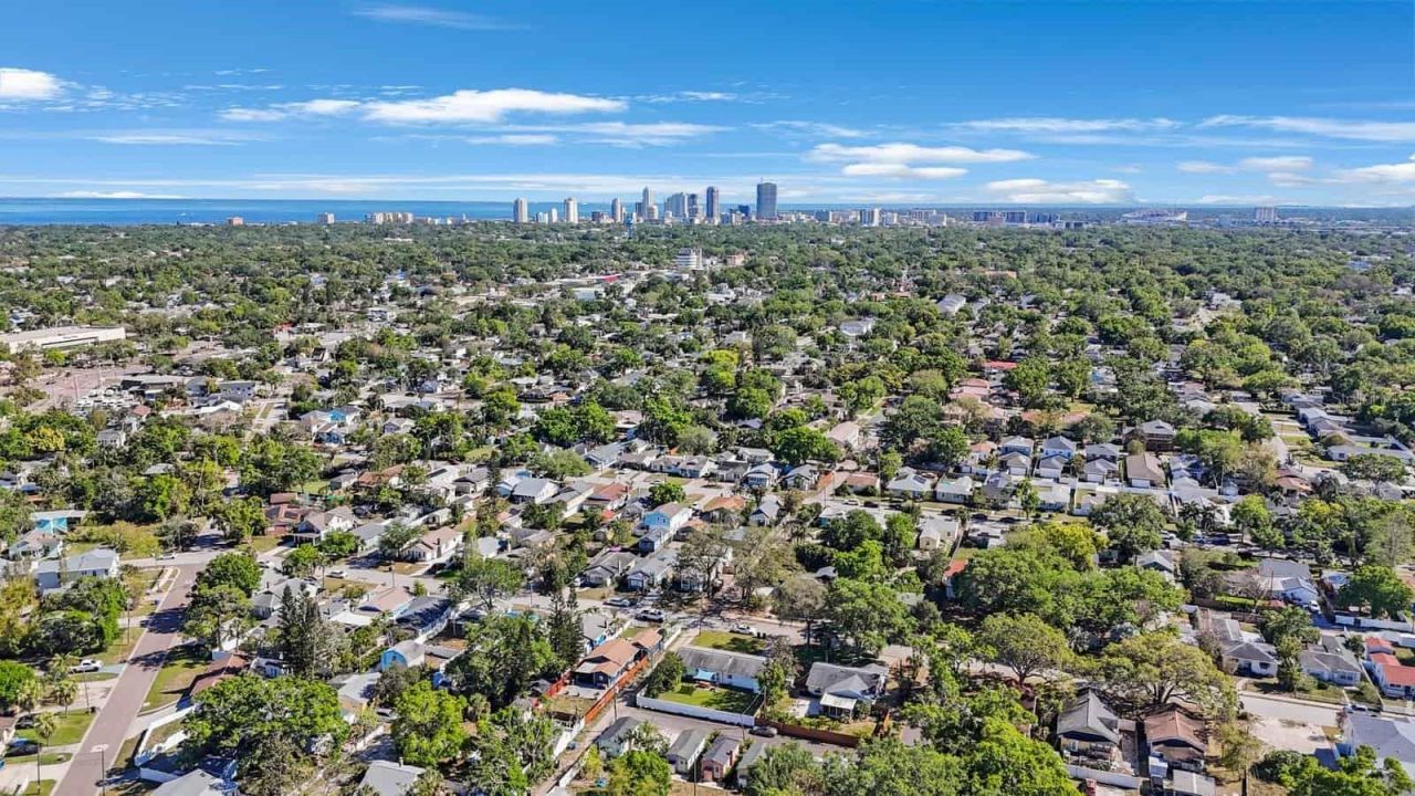 1160 36th Avenue N, Saint Petersburg, FL 33704 Photo