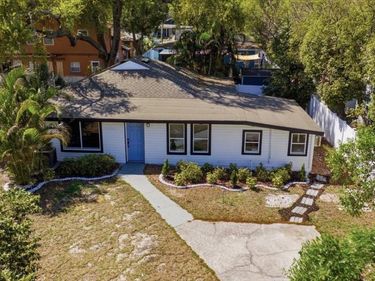 1144 NEW YORK AVENUE, DUNEDIN, FL 34698