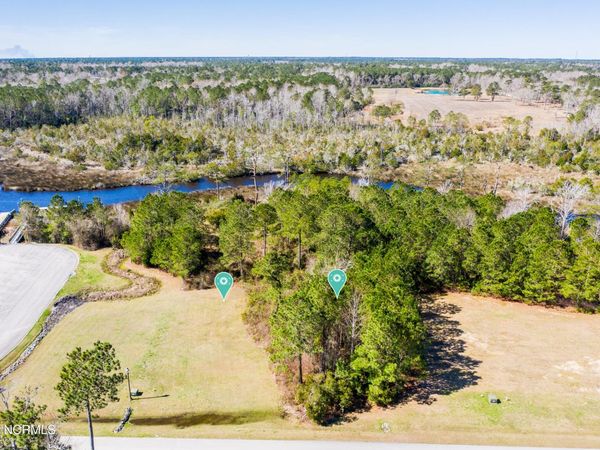 246 Kings Creek Crossing , Holly Ridge, NC 28445