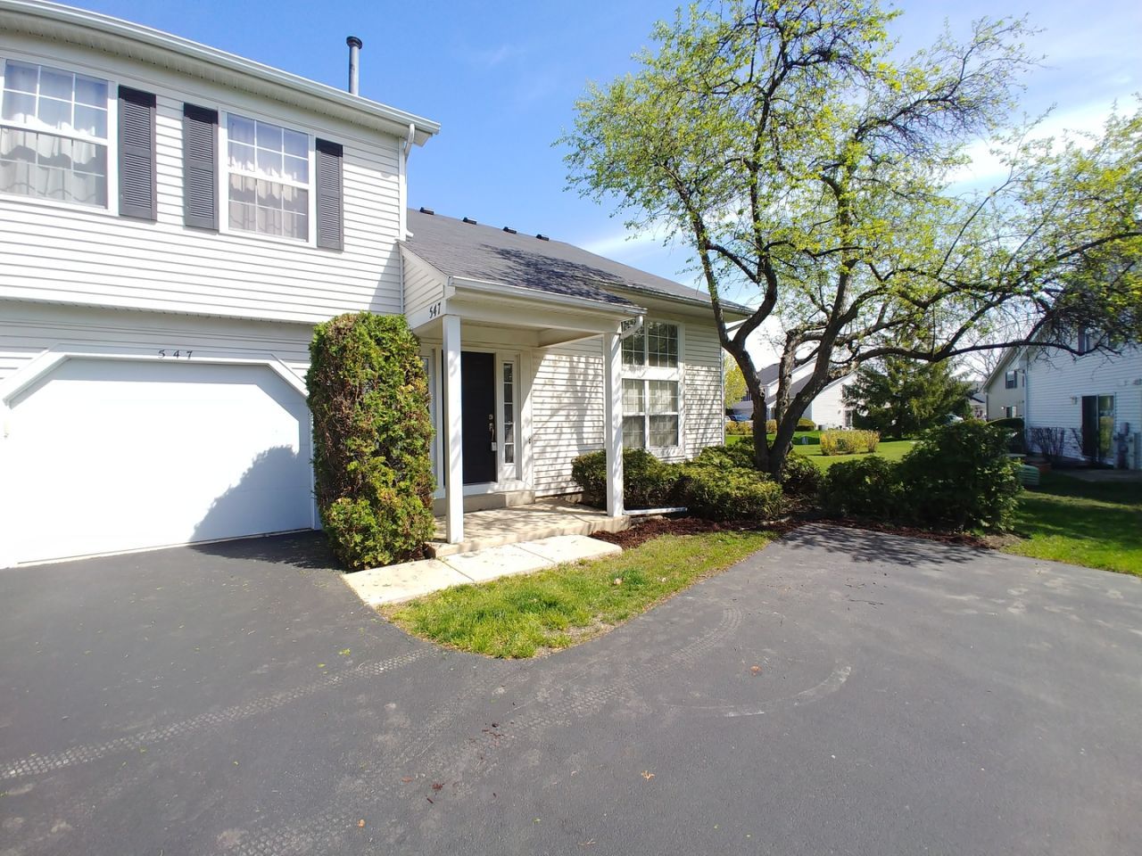 547 East Avenue, Streamwood, IL 60107 Main Photo