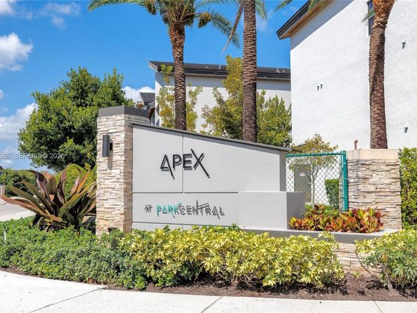 7925 NW 104th Ave , Unit 28, Doral, FL 33178