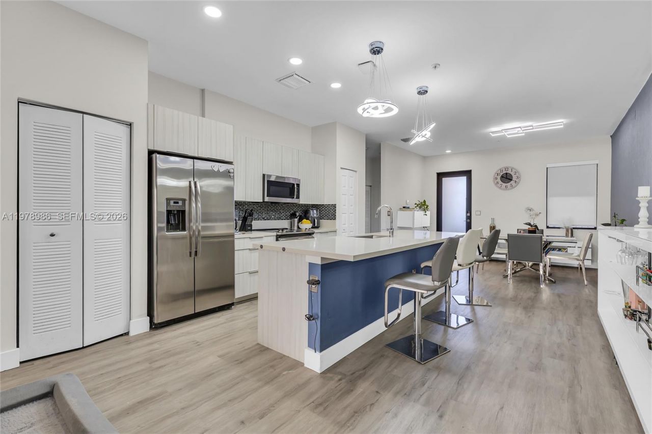 7925 NW 104th Ave , Unit 28, Doral, FL 33178 Photo