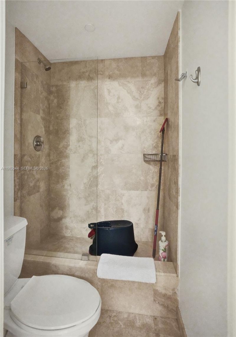 3201 NE 183rd St, Unit 301, Aventura, FL 33160 Photo