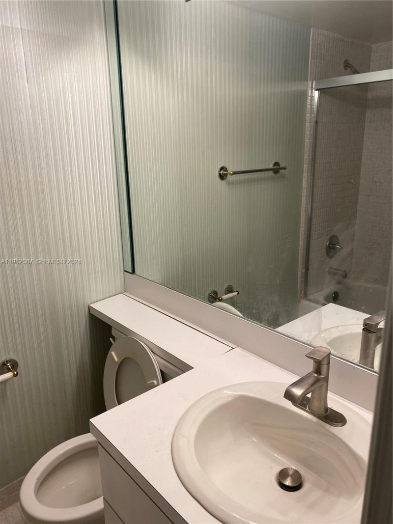 1951 Atlantic Shores Blvd , Unit 20, Hallandale Beach, FL 33009 Photo