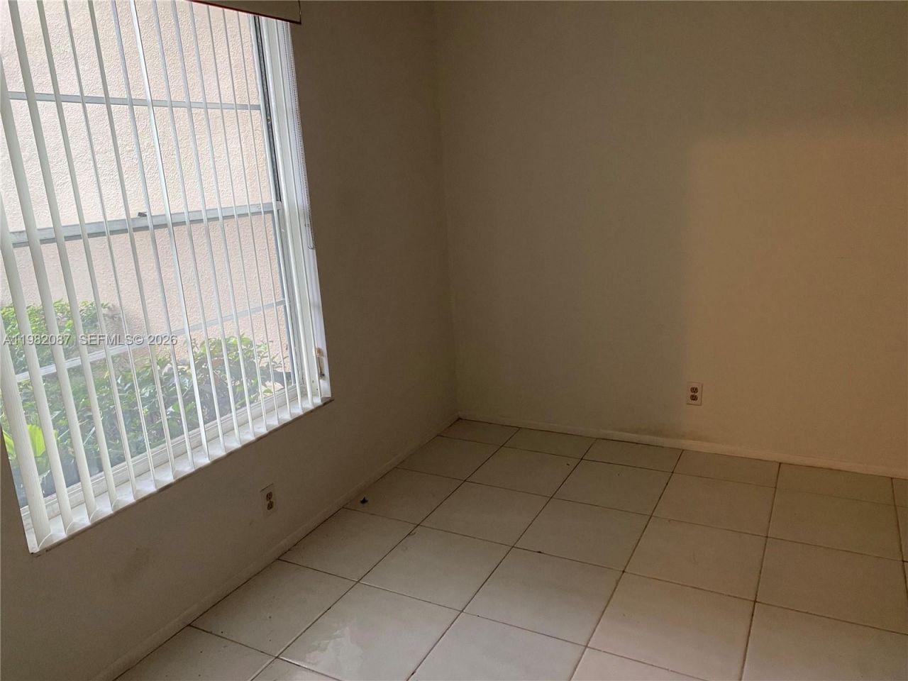 1951 Atlantic Shores Blvd , Unit 20, Hallandale Beach, FL 33009 Photo