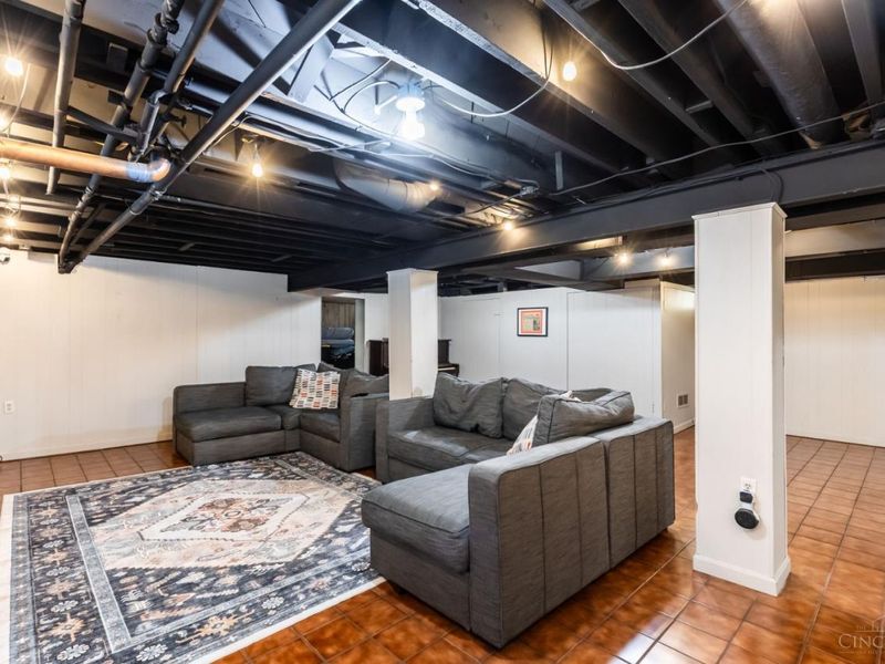 2814 Bodley Avenue, Cincinnati, OH 45205 Photo 27