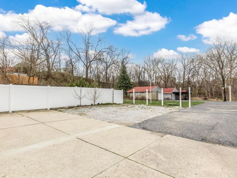 2814 Bodley Avenue, Cincinnati, OH 45205 Photo 32