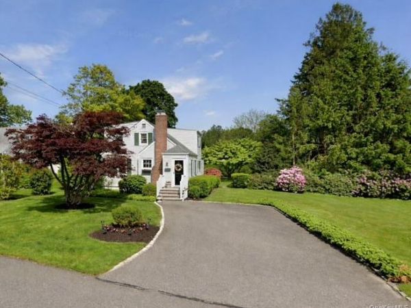 36 Burr Avenue , Northport, NY 11768