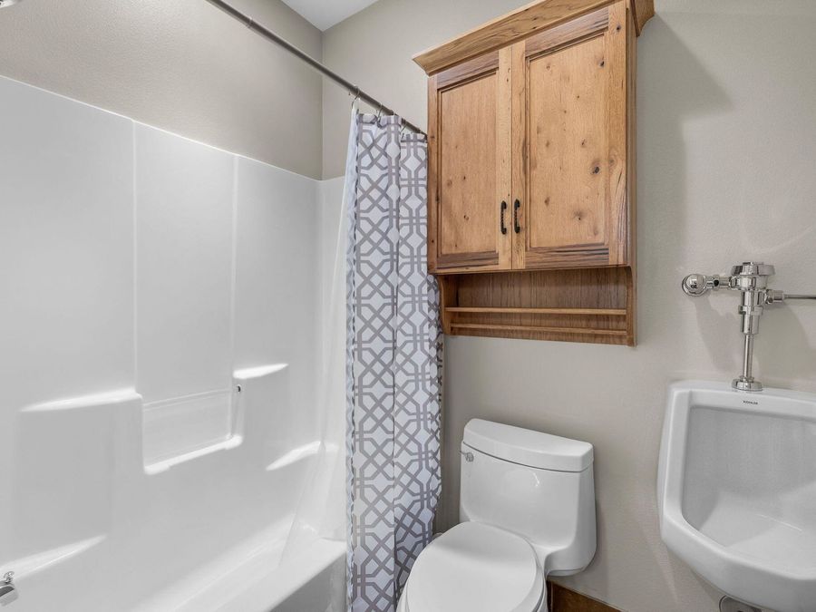 Property Image 46