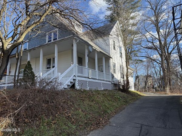 29 S Pine Avenue, Albany, NY 12208