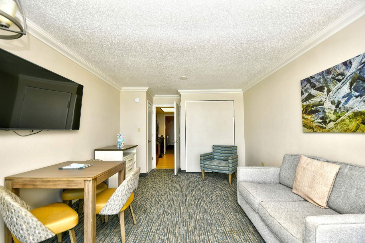 1105 S Ocean Blvd. Photo 7