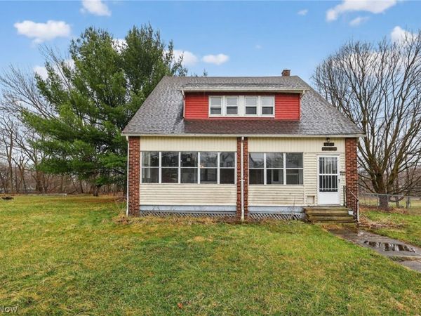 788 Caledonia Street, Youngstown, OH 44502