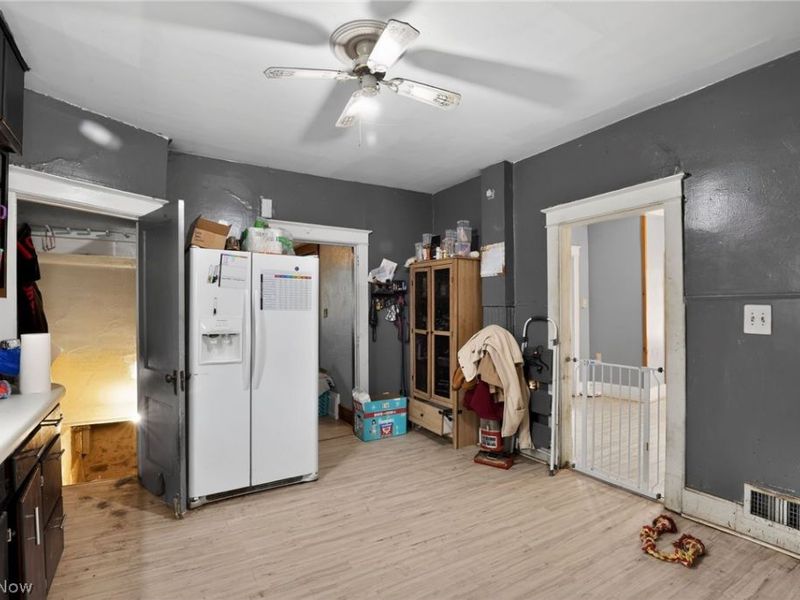 788 Caledonia Street, Youngstown, OH 44502 Photo 11