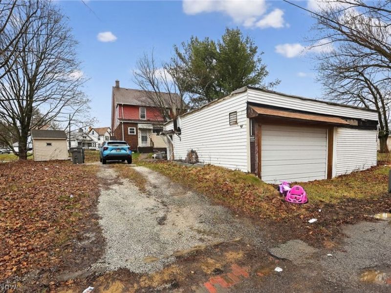 788 Caledonia Street, Youngstown, OH 44502 Photo 20