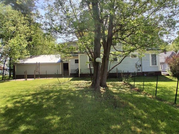 30 Cross Street, Littleton, NH 03561