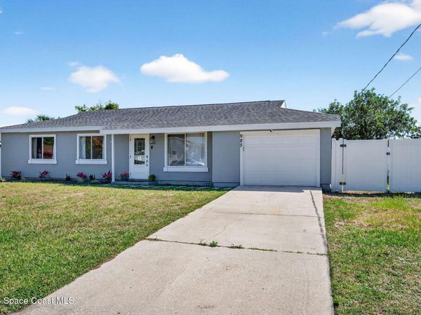 985 Tope Street , Cocoa, FL 32927