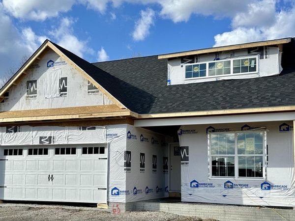 2298 Falling Waters Lane, Perrysburg, OH 43551