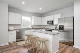 808 Meadowbrook Lane photo 4