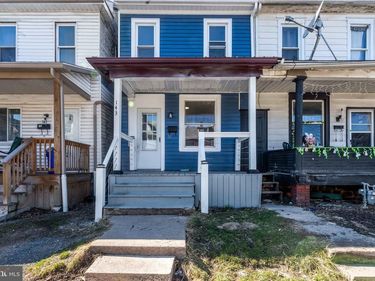 143 PANNEBAKER AVENUE , LEWISTOWN, PA 17044