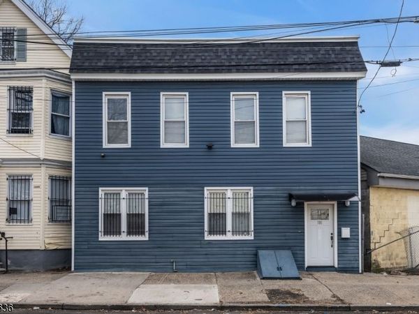 705 S 15Th St, Newark, NJ 07103
